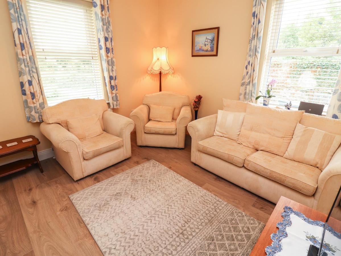 Villa Meadow View Ennis Esterno foto